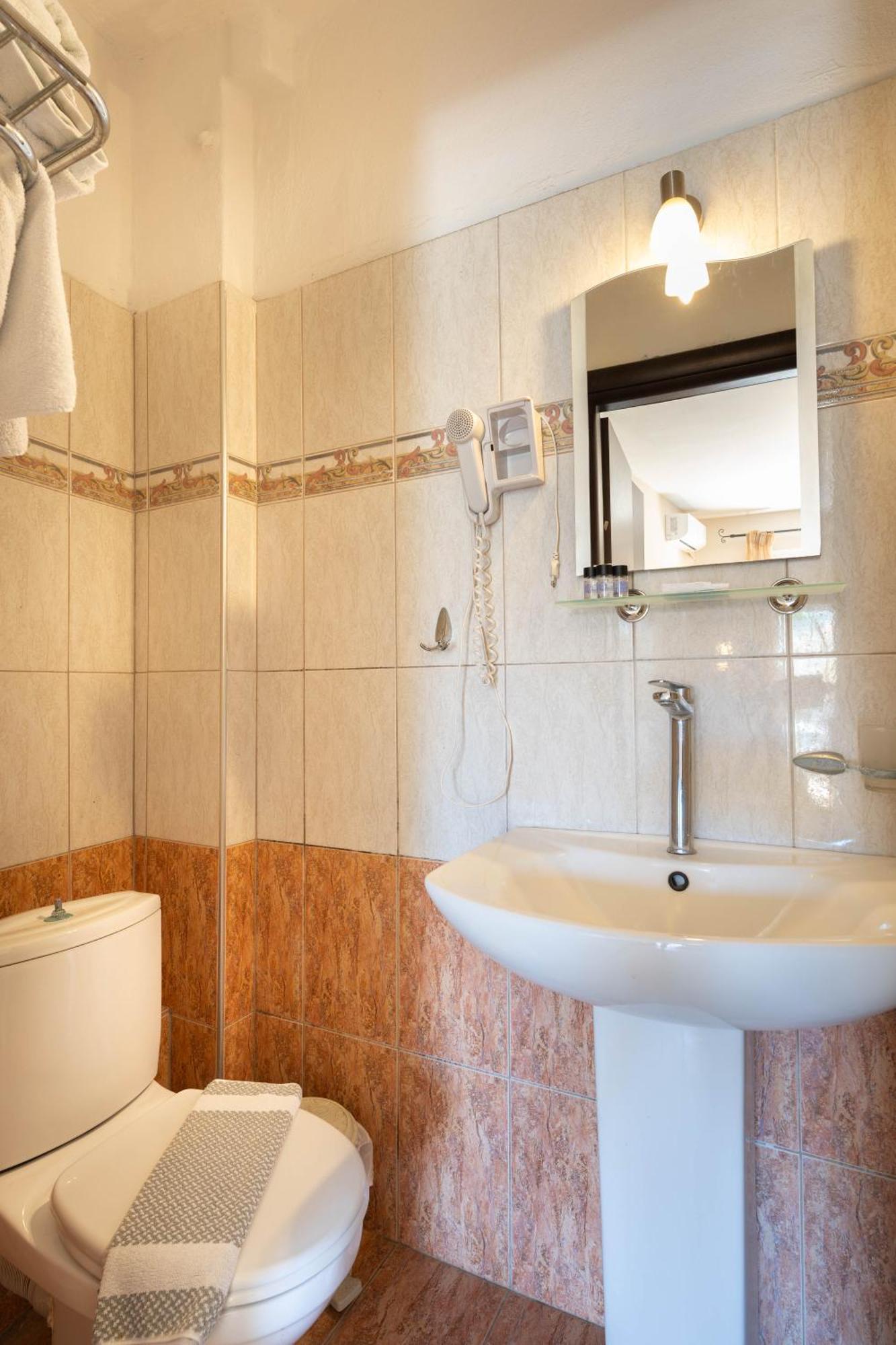 Kipos Resort Néa Péramos Zewnętrze zdjęcie